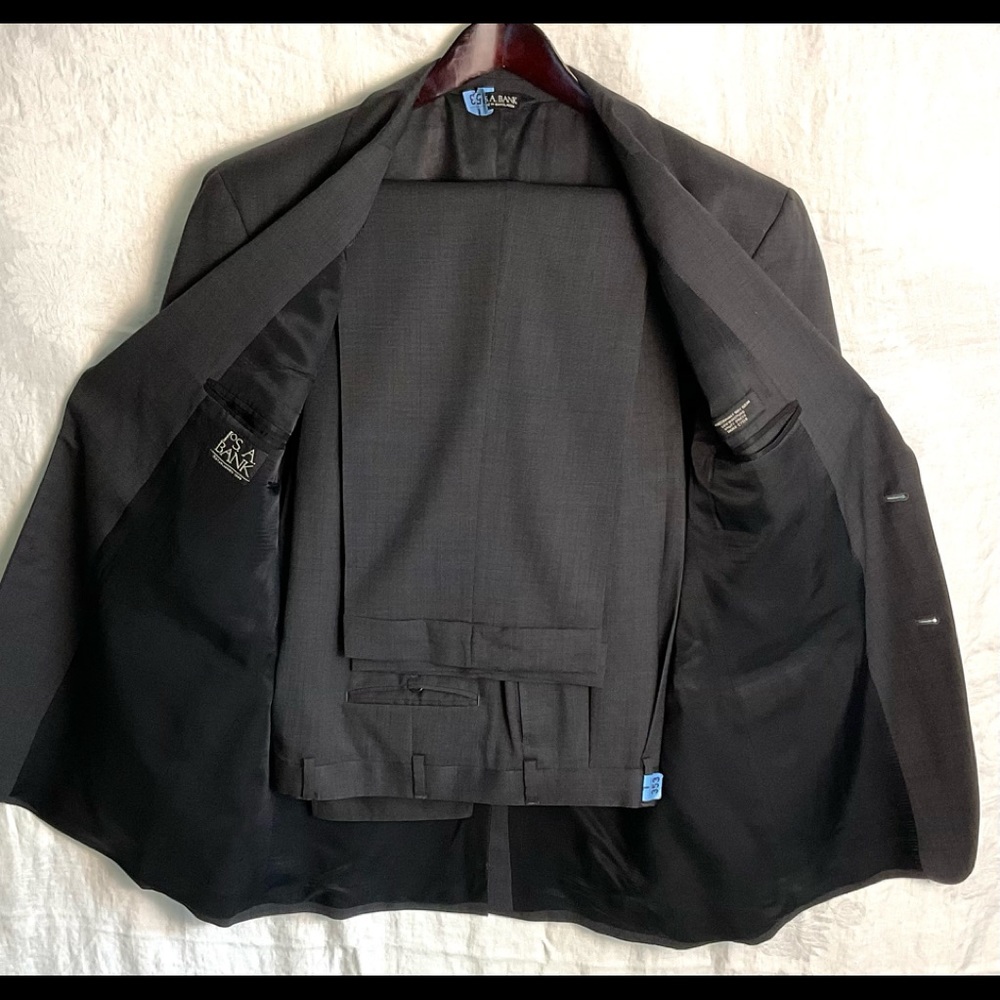 Jos. A. Bank Men’s Suit Tailored